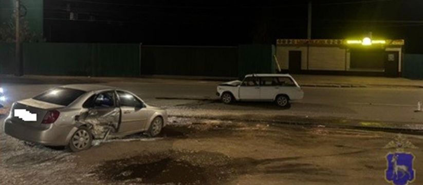 Страшное ДТП в Самаре: три девушки в больнице Страшное ДТП в Самаре: три девушки в больнице