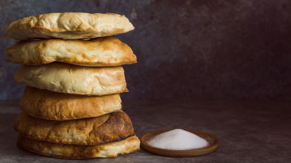 Пышные лепёшки на скорую руку: простой рецепт без яиц и молока Пышные лепёшки на скорую руку: простой рецепт без яиц и молока