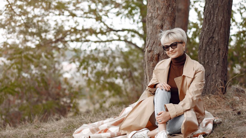 Весенний гардероб для женщин 55+: как выглядеть модно и стильно Весенний гардероб для женщин 55+: как выглядеть модно и стильно