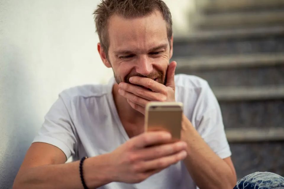 Как телефонные мошенники могут обернуть вашу остроумную шутку против вас Как телефонные мошенники могут обернуть вашу остроумную шутку против вас