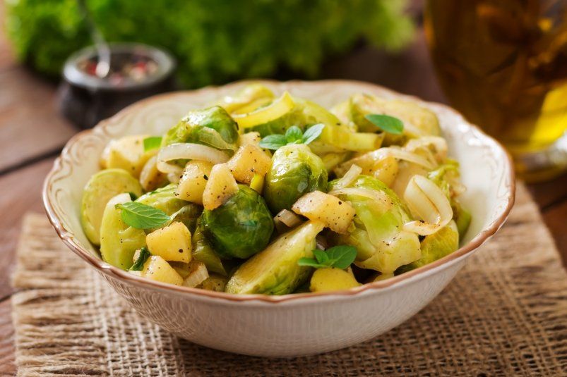 Салат «Минский»: сытное и вкусное блюдо из детства Салат «Минский»: сытное и вкусное блюдо из детства