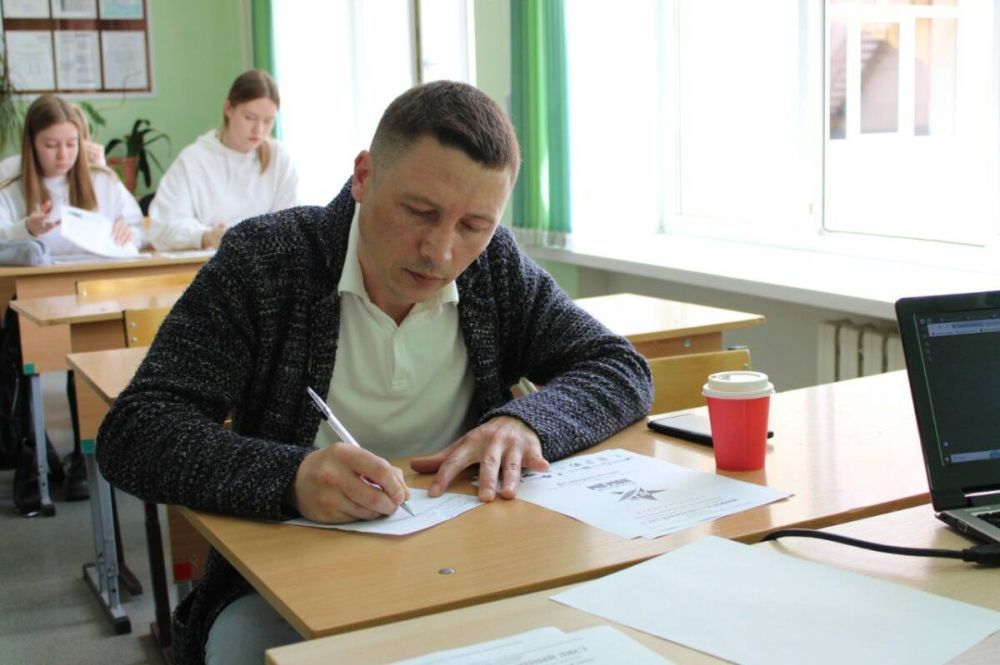 Знаменитый актер посетил ветерана СВО в московском госпитале Знаменитый актер посетил ветерана СВО в московском госпитале
