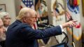 Трамп и его нестандартные стратегии: как президент США пытается восстановить промышленность