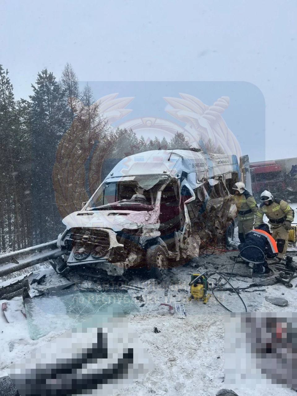 Массовая авария на заснеженной трассе в Татарстане Массовая авария на заснеженной трассе в Татарстане